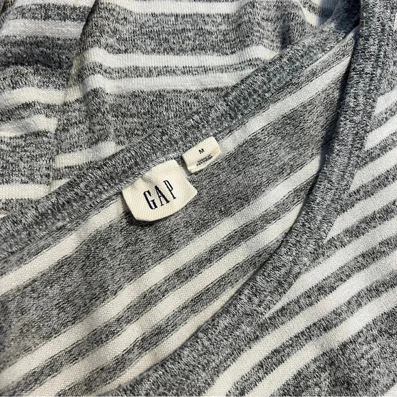 GAP | Soft Striped Tee - Picture 6 of 6